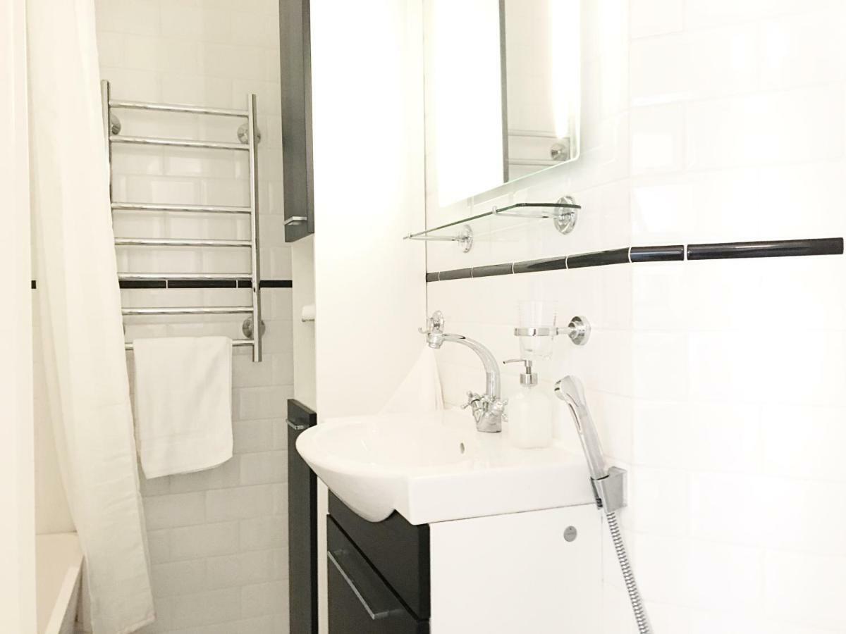 Magnificent Sea View! Luminous 1 Bedroom For Max 4 เฮลซิงกิ ภายนอก รูปภาพ